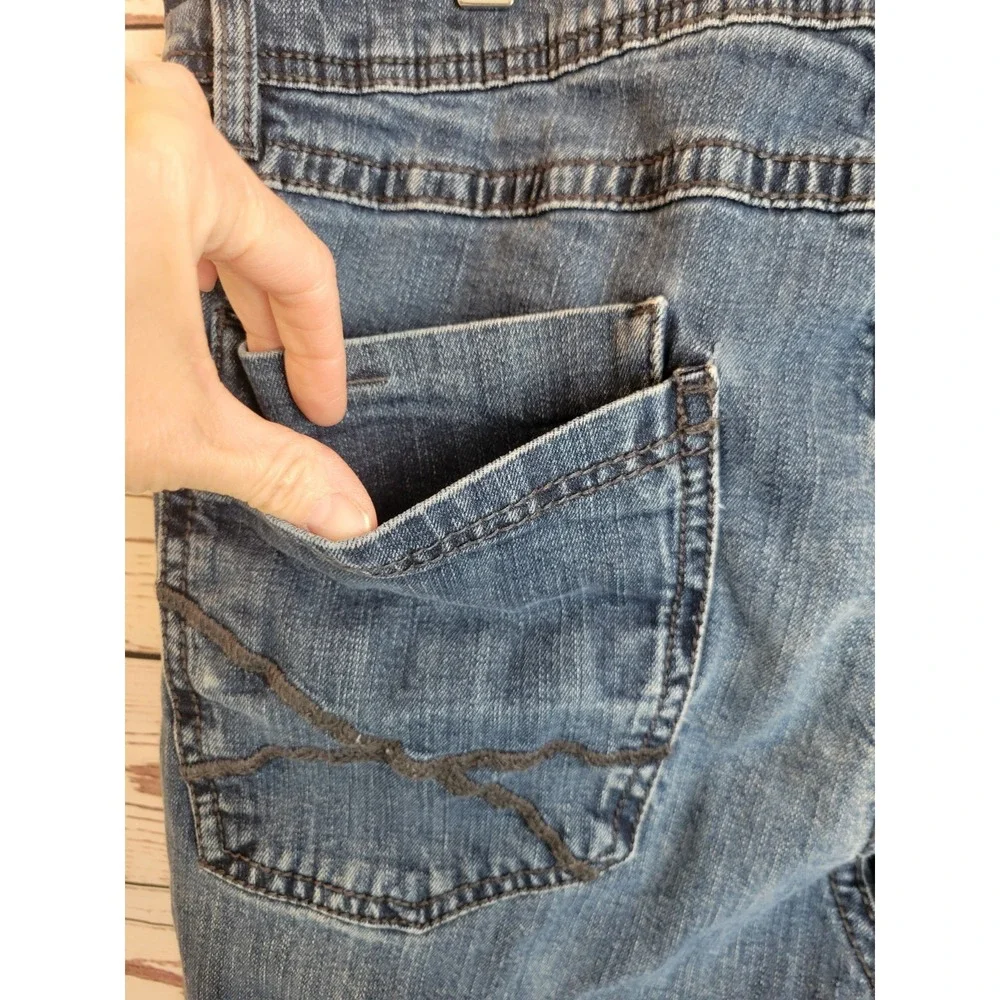 TK Axel Straight Leg Jeans Mens 38x32 Medium Wash Blue Denim Classic Fit